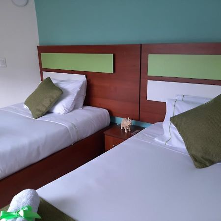 بوغوتا Hotel Victoria 26 المظهر الخارجي الصورة