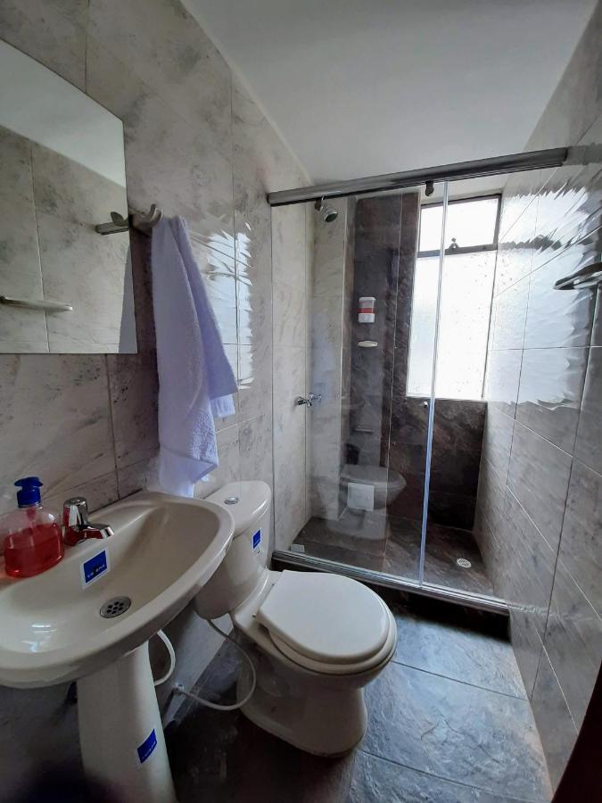 بوغوتا Hotel Victoria 26 المظهر الخارجي الصورة