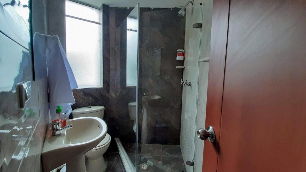 بوغوتا Hotel Victoria 26 المظهر الخارجي الصورة