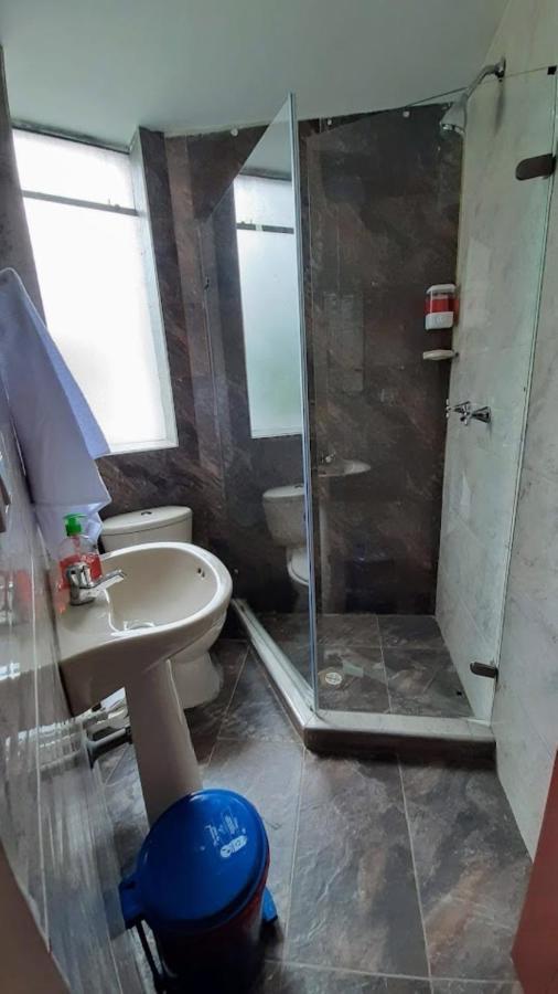 بوغوتا Hotel Victoria 26 المظهر الخارجي الصورة