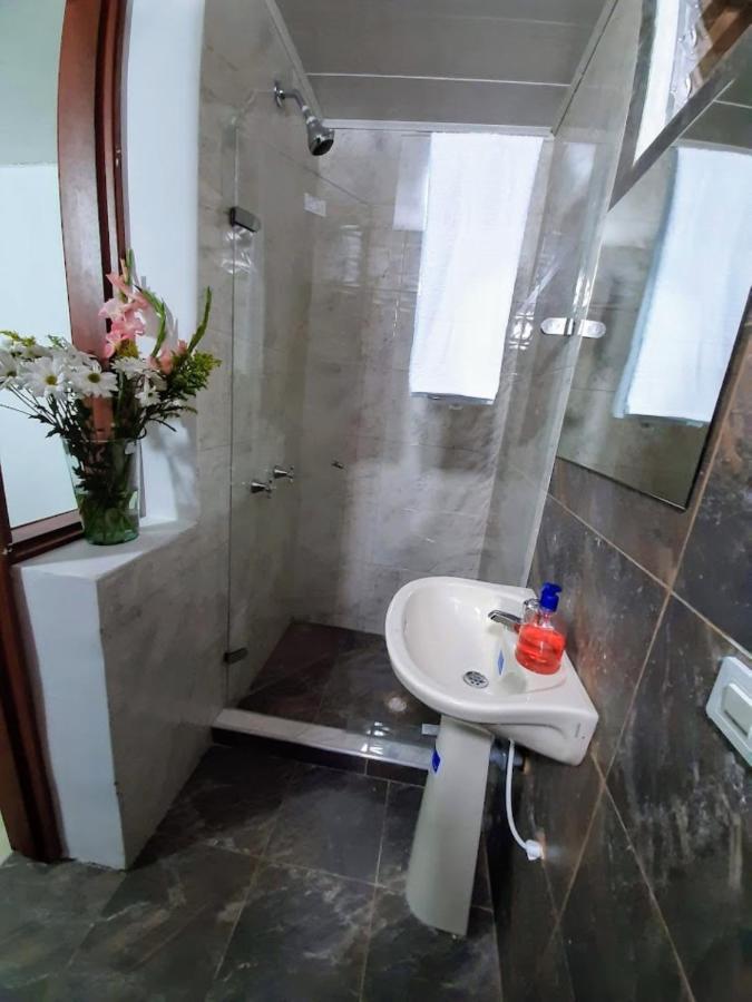 بوغوتا Hotel Victoria 26 المظهر الخارجي الصورة